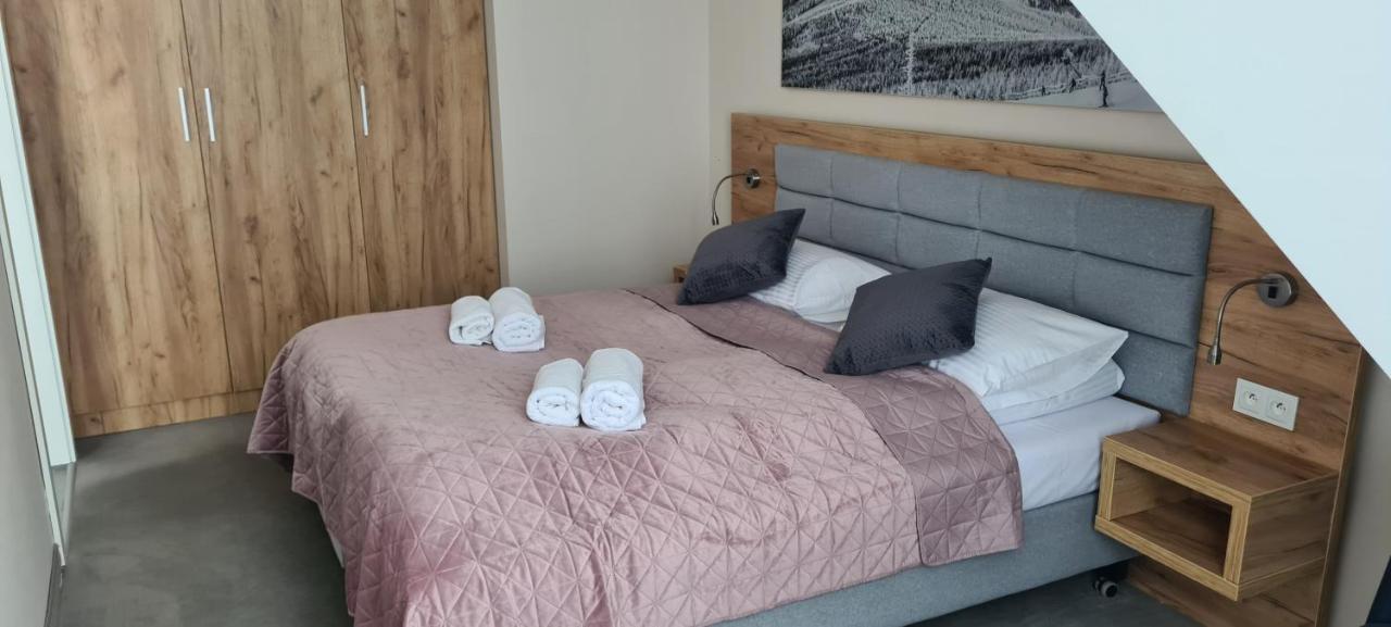 Aparthotel Apartamenty Czarna Gora 408 시에나 외부 사진