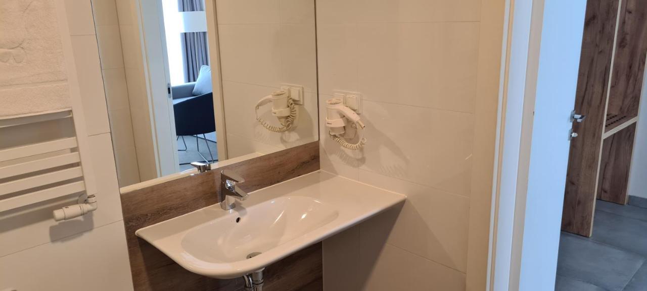 Aparthotel Apartamenty Czarna Gora 408 시에나 외부 사진
